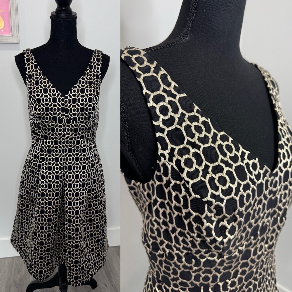 Lauren Ralph Lauren V-Neck Textured Formal Skater Dress (sz 10)